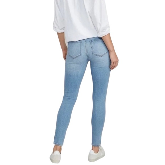 Old Navy Mid-Rise Rockstar Super Skinny Jeans / Jeggings | Tall - Picture 2 of 15